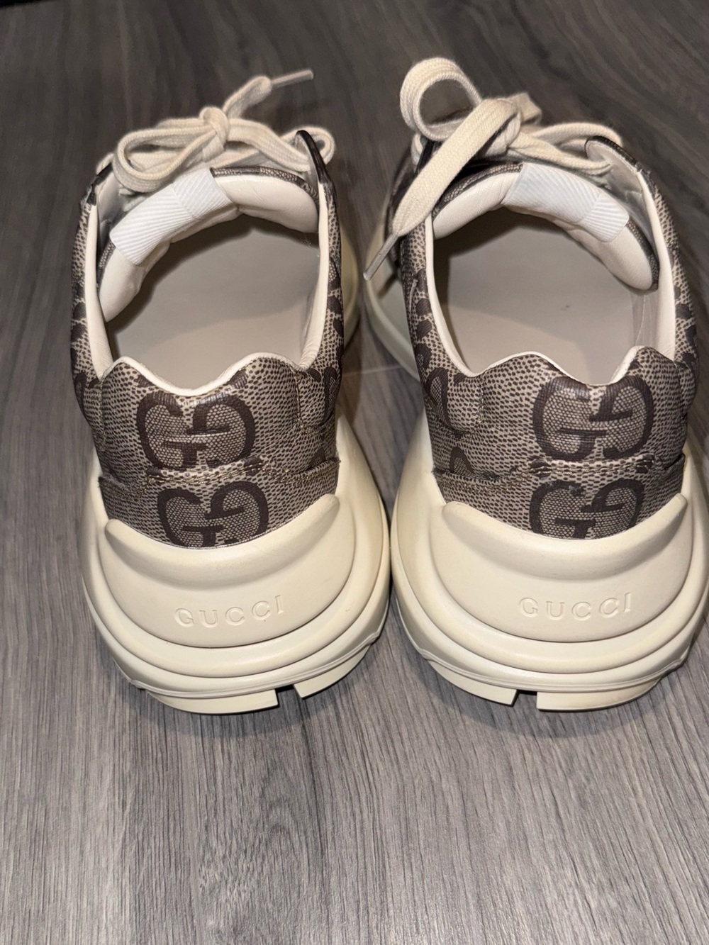 Gucci 100 Rhython monogram GG sneakers beige - Picture 6 of 8